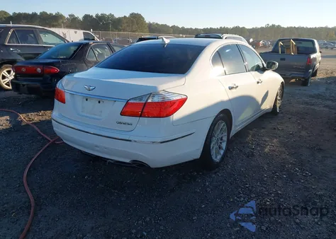 2011 Hyundai Genesis 3.8 z USA, uszkodzony, nr VIN KMHGC4DE3BU136990